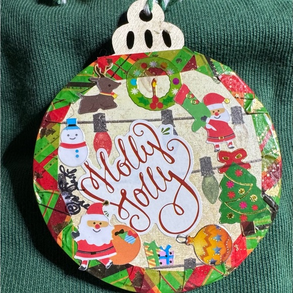 Set of 4 New Handmade 3x3” Rustic Wooden Decoupage Christmas Tree Ornaments $40 - Picture 7 of 9